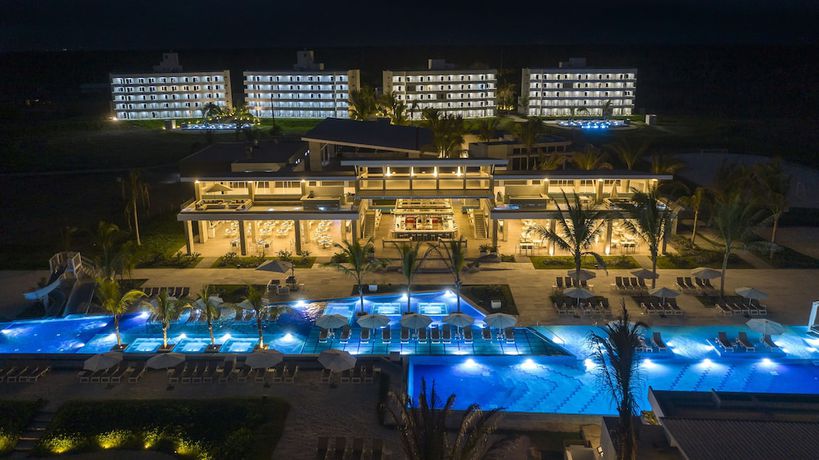 Imagen general del Hotel Oceana Resort And Conventions - All Inclusive. Foto 1