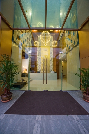 Imagen de los interiores del Hotel Oceana Resort Phuket. Foto 11