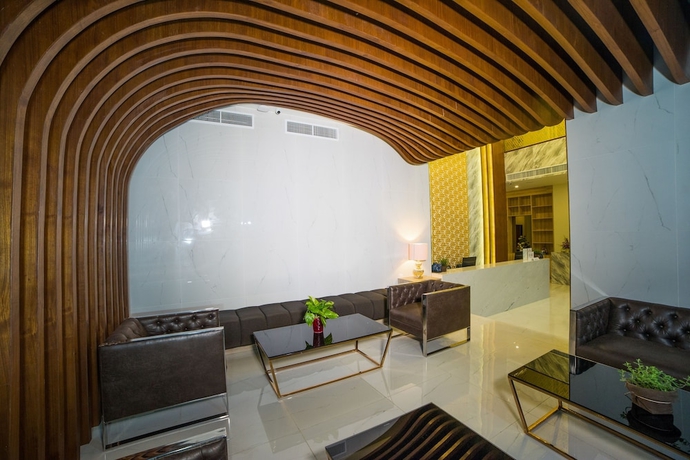 Imagen de los interiores del Hotel Oceana Resort Phuket. Foto 16