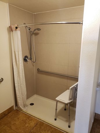 Imagen de la habitación del Hotel Oceanfront Inn and Suites. Foto 5
