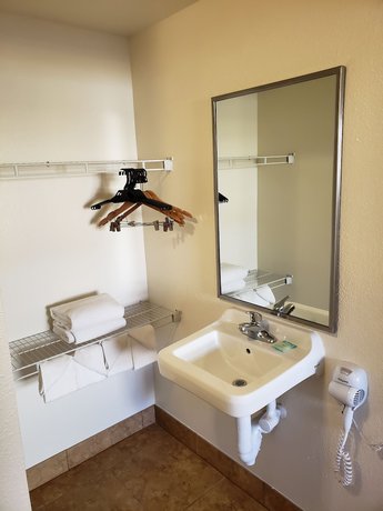 Imagen de la habitación del Hotel Oceanfront Inn and Suites. Foto 11