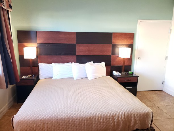 Imagen de la habitación del Hotel Oceanfront Inn and Suites. Foto 16