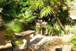 Imagen de los exteriores del Hotel Oceanfrontier Hideaway. Foto 2