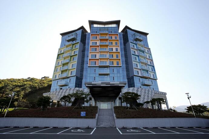 Imagen general del Hotel Oceanhills Resort. Foto 3