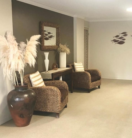 Imagen de los interiores del Hotel Oceania Beachside Holiday Apartments. Foto 19
