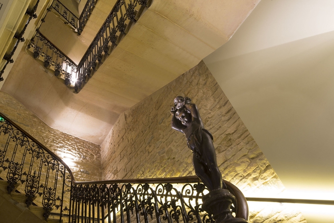 Imagen de los interiores del Hotel Oceania Le Jura Dijon. Foto 15