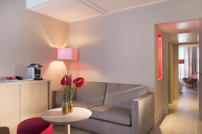 Imagen de la habitación del Hotel Oceania L'univers Tours. Foto 9