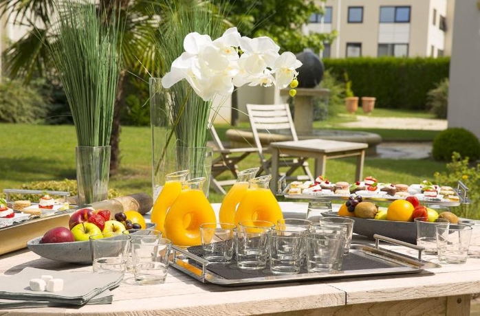 Imagen general del Hotel Oceania Rennes. Foto 6