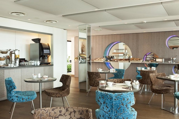 Imagen general del Hotel Oceania Saint Malo. Foto 5