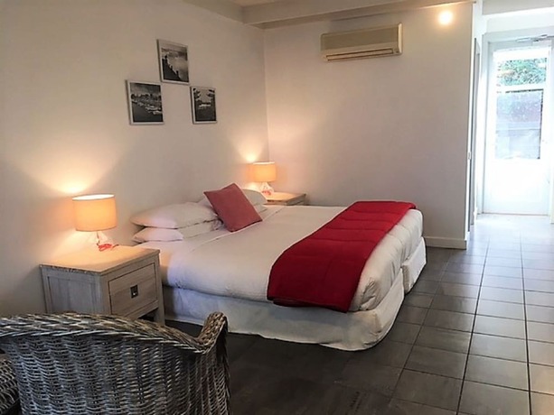 Imagen de la habitación del Hotel Oceanic Apartments Sorrento. Foto 15