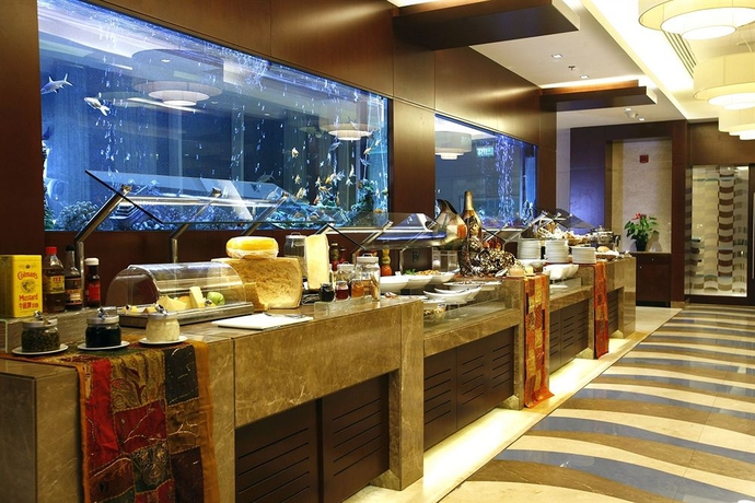 Imagen del bar/restaurante del Hotel Oceanic Khorfakkan Resort and Spa. Foto 6