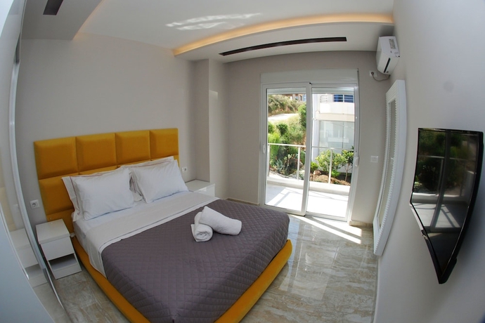 Imagen general del Hotel Oceanic Luxury Apartments. Foto 1