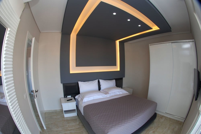 Imagen de la habitación del Hotel Oceanic Luxury Apartments. Foto 16