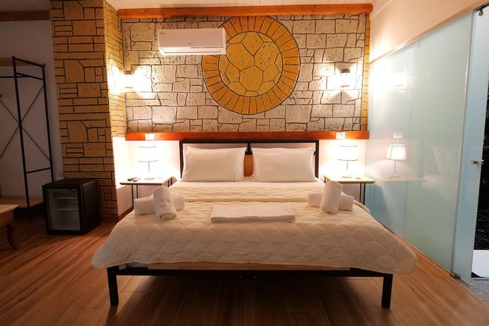 Imagen de la habitación del Hotel Oceanic Overview Suites. Foto 13