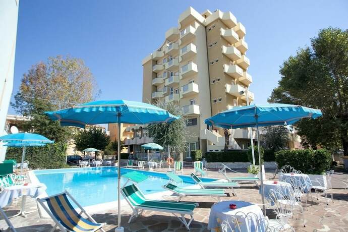 Imagen general del Hotel Oceanic, Rimini. Foto 5