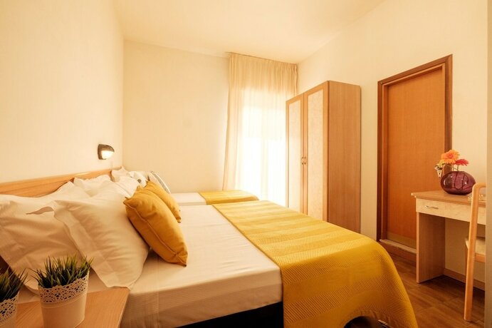 Imagen general del Hotel Oceanic, Rimini. Foto 6