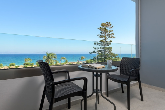 Imagen de la habitación del Hotel Oceanis Beach. Foto 8