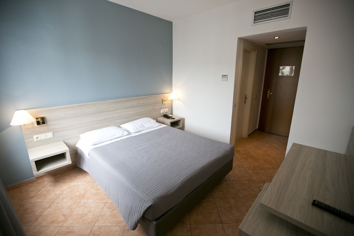 Imagen de la habitación del Hotel Oceanis Kavala. Foto 10