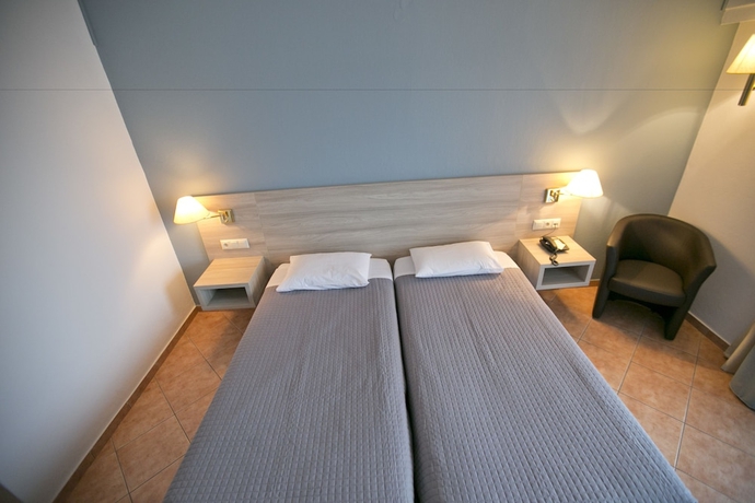 Imagen de la habitación del Hotel Oceanis Kavala. Foto 14