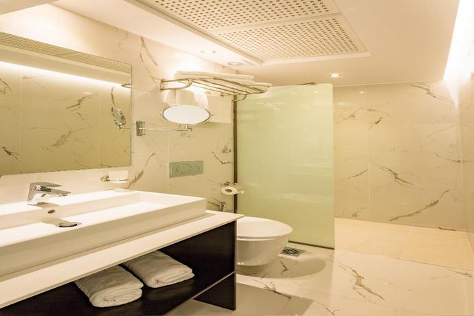 Imagen de la habitación del Hotel Oceanis Park. Foto 26