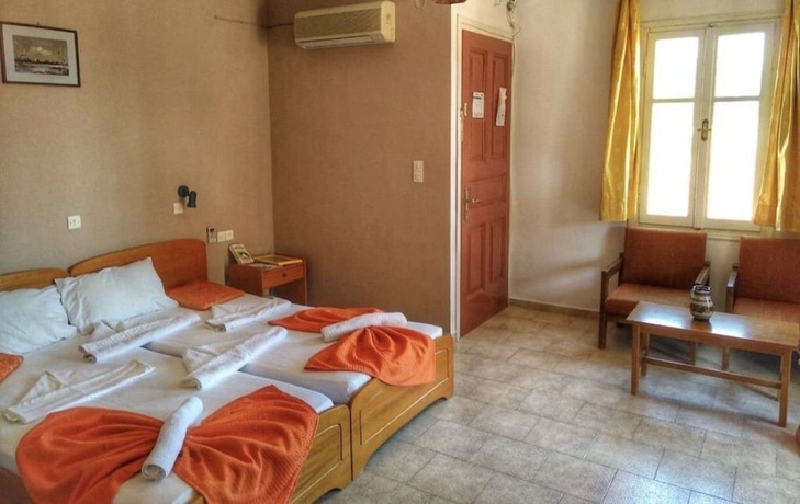 Imagen de la habitación del Hotel Oceanis Studios. Foto 6
