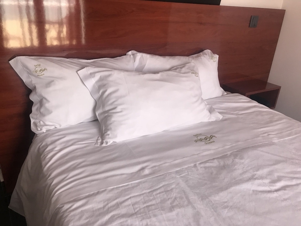 Imagen de la habitación del Hotel Oceano, NAZARE. Foto 14