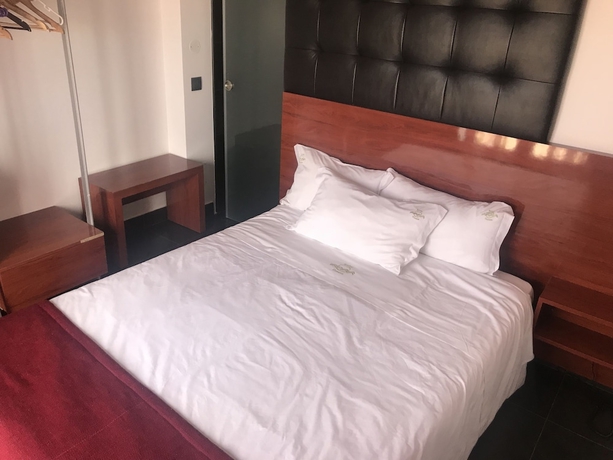 Imagen de la habitación del Hotel Oceano, NAZARE. Foto 16