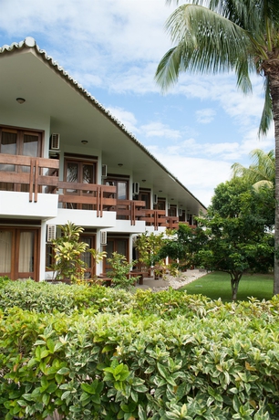 Imagen de los exteriores del Hotel Oceano Praia. Foto 10