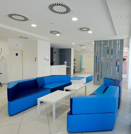 Imagen de los interiores del Hotel Oceanomare. Foto 18