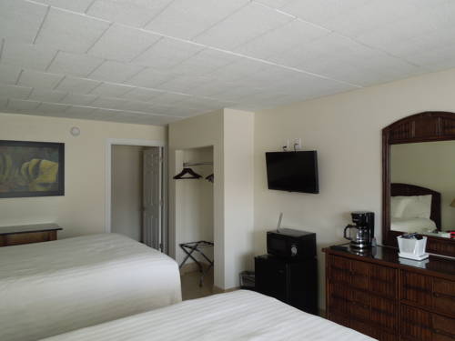 Imagen de la habitación del Hotel Oceans 2700. Foto 3
