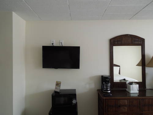 Imagen de la habitación del Hotel Oceans 2700. Foto 4