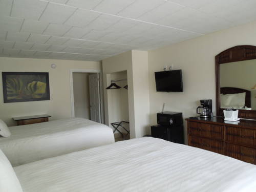 Imagen de la habitación del Hotel Oceans 2700. Foto 5