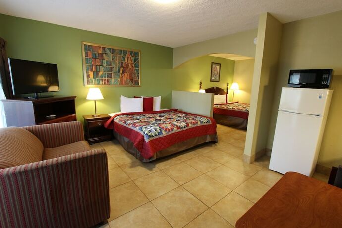 Imagen de la habitación del Hotel Oceans Beach Resort. Foto 15