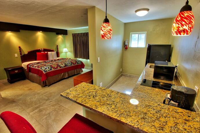 Imagen general del Hotel Oceans Beach Resort. Foto 3