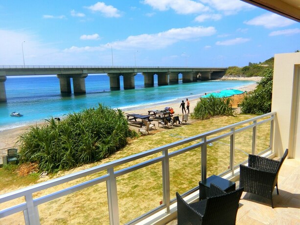Imagen general del Hotel Oceans Cottage. Foto 9