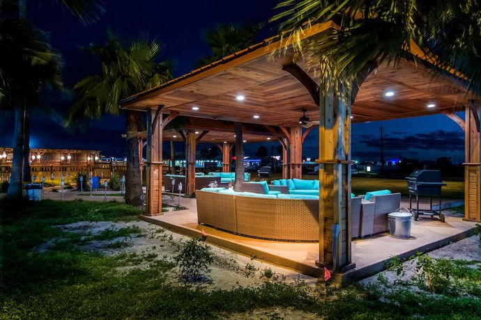 Imagen de los exteriores del Hotel Ocean's Edge, Port Aransas,tx. Foto 15