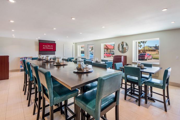 Imagen del bar/restaurante del Hotel Ocean's Edge, Port Aransas,tx. Foto 4