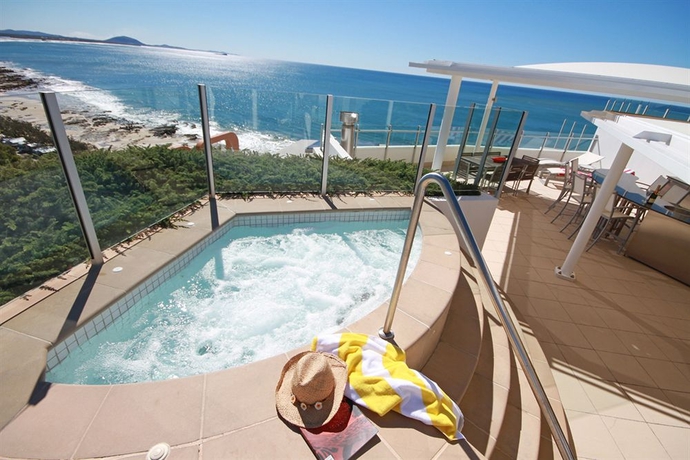 Imagen de los exteriores del Hotel Oceans Mooloolaba. Foto 7