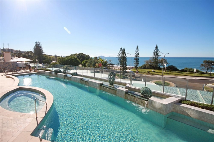 Imagen de la piscina del Hotel Oceans Mooloolaba. Foto 12