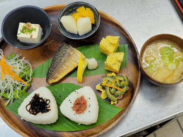 Imagen del bar/restaurante del Hotel Oceans Nakijin. Foto 18