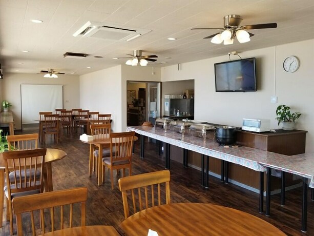 Imagen del bar/restaurante del Hotel Oceans Nakijin. Foto 19