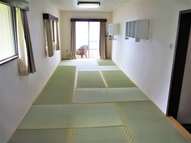 Imagen de la habitación del Hotel Oceans Nakijin. Foto 33