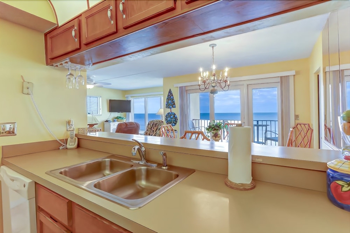 Imagen de la habitación del Hotel Oceans Of Amelia Condos. Foto 8