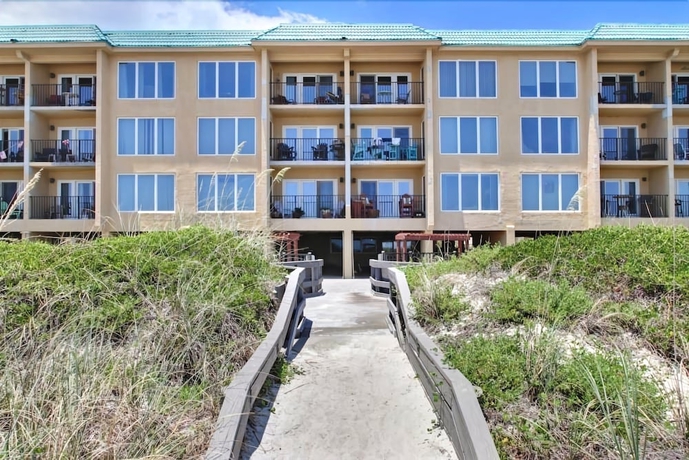 Imagen general del Hotel Oceans Of Amelia Condos. Foto 3