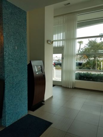 Imagen de los interiores del Hotel Oceans One Resort. Foto 14