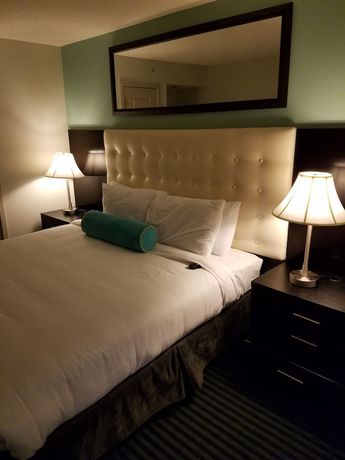 Imagen de la habitación del Hotel Oceans One Resort. Foto 5