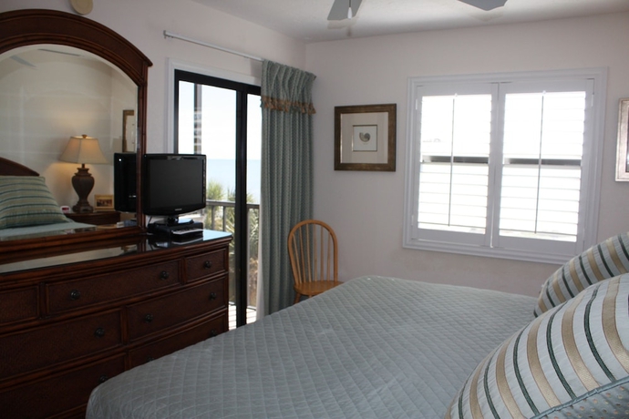 Imagen de la habitación del Hotel Ocean's Reach Condominiums. Foto 10
