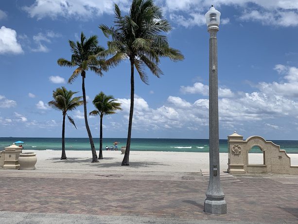 Imagen de los exteriores del Hotel Ocean\'s Sound. Foto 12