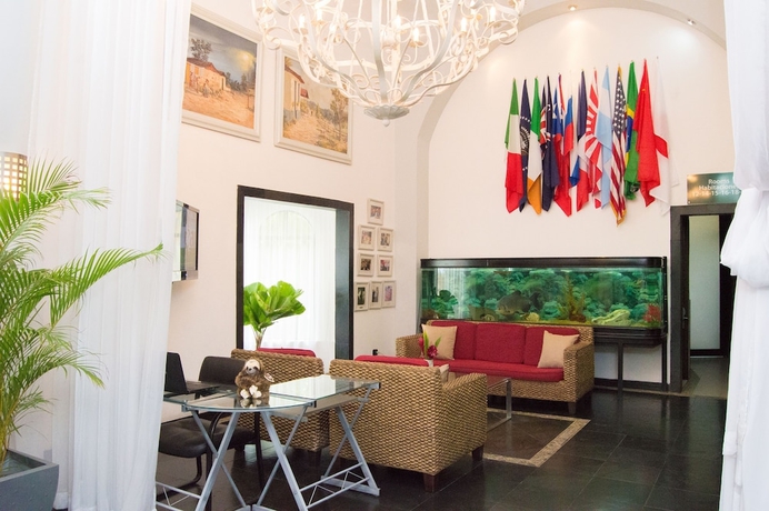 Imagen de los interiores del Hotel Oceans Two Resort. Foto 18