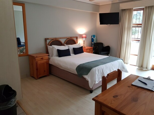 Imagen de la habitación del Hotel Oceans and Self Catering. Foto 3